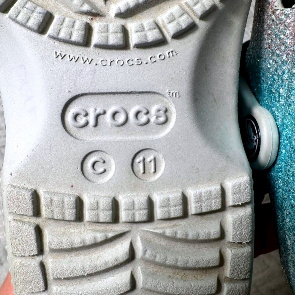 Glitter gray and blue crocs size child 11 - Picture 4 of 5